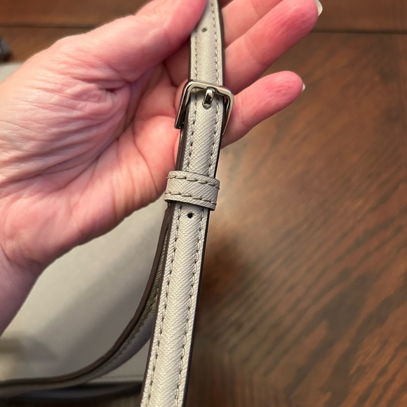 Kate Spade Two-Tone Gray Crossbody Bag - Picture 11 of 12